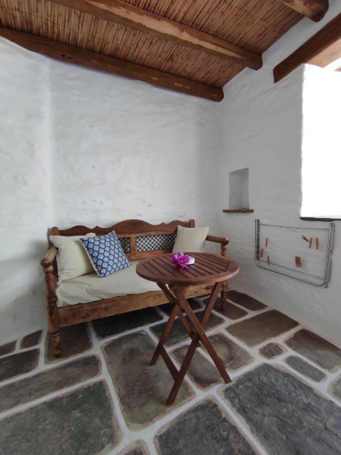 Traditional Suites In Chora Kythnos #1 المظهر الخارجي الصورة